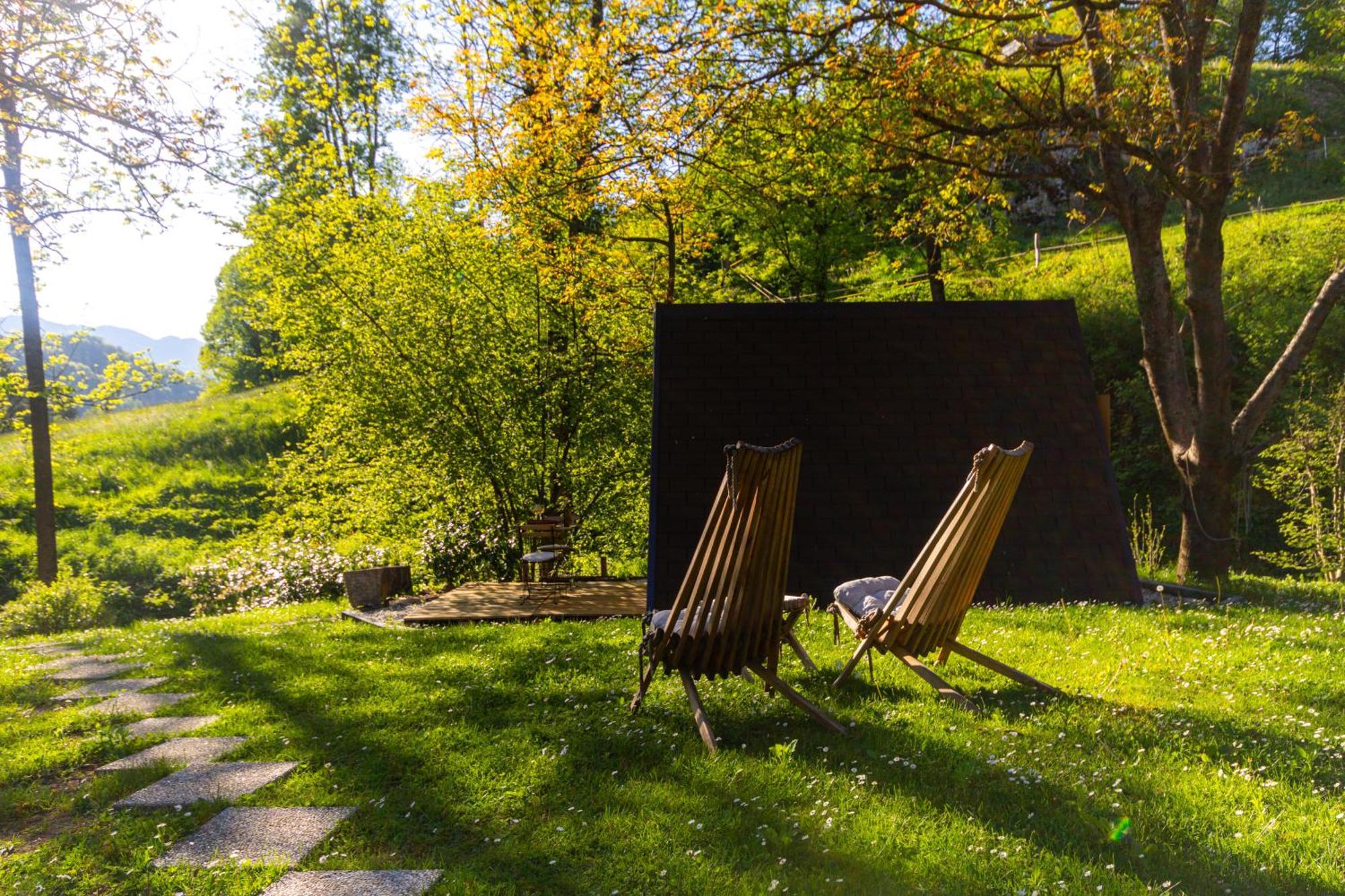 Resort Pod Orehi - Bled - Apartma & Glamping & Savna 外观 照片