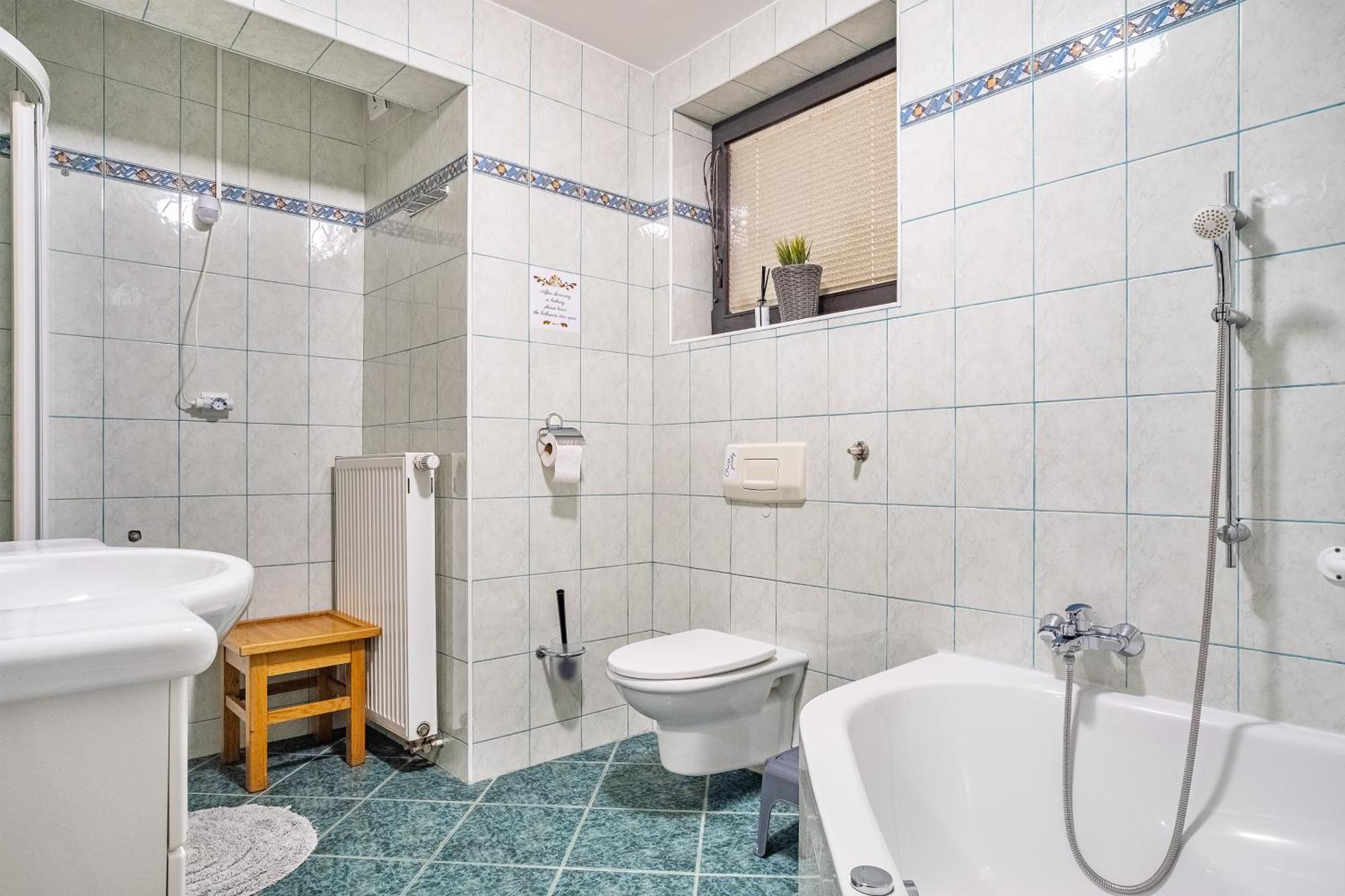 Resort Pod Orehi - Bled - Apartma & Glamping & Savna 外观 照片