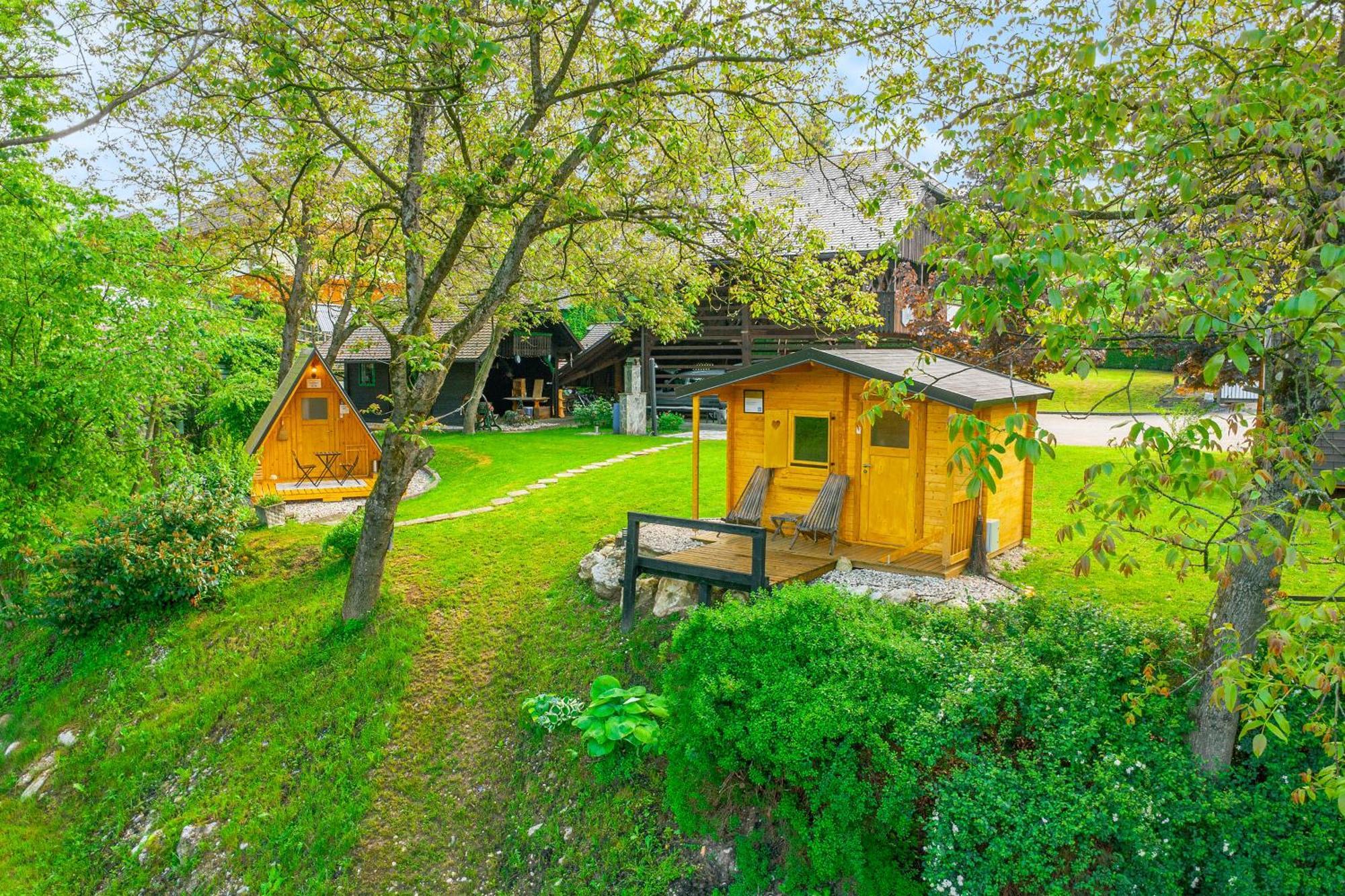 Resort Pod Orehi - Bled - Apartma & Glamping & Savna 外观 照片